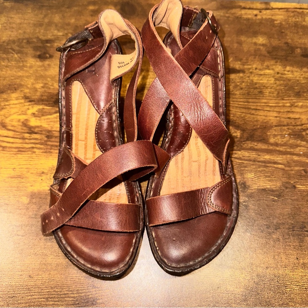 Women's Brown Leather Sandals